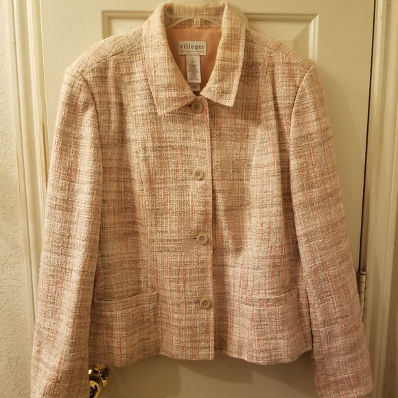 Women's clothes - Picture 2 of 16